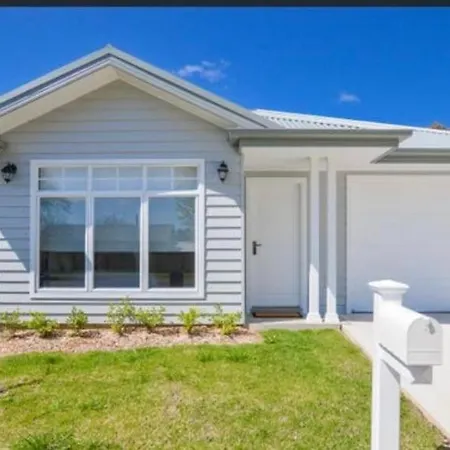 21 On Court Villa Mudgee Exterior photo